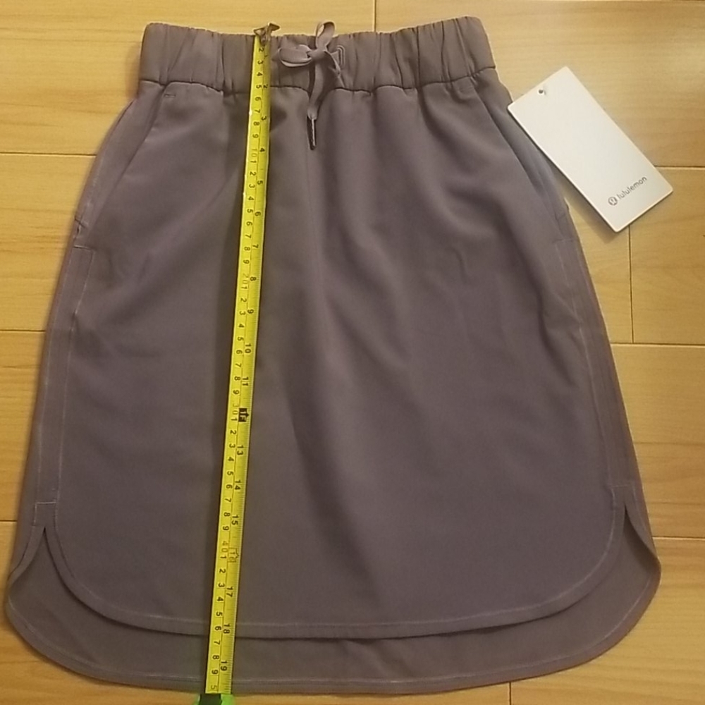 Lululemon purple skirt